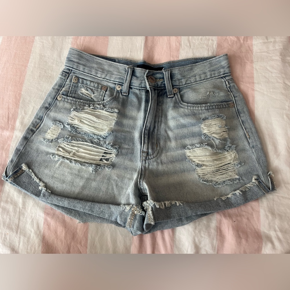 MOM SHORTS ! Aeropostale